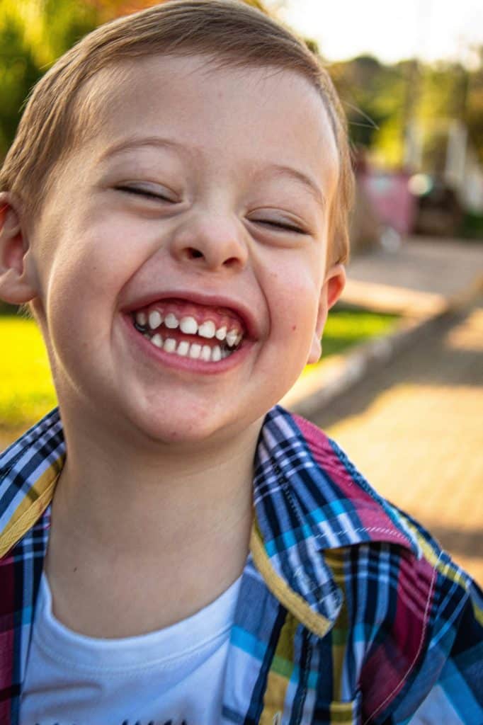 Pediatric Dentist - Kid Smiling