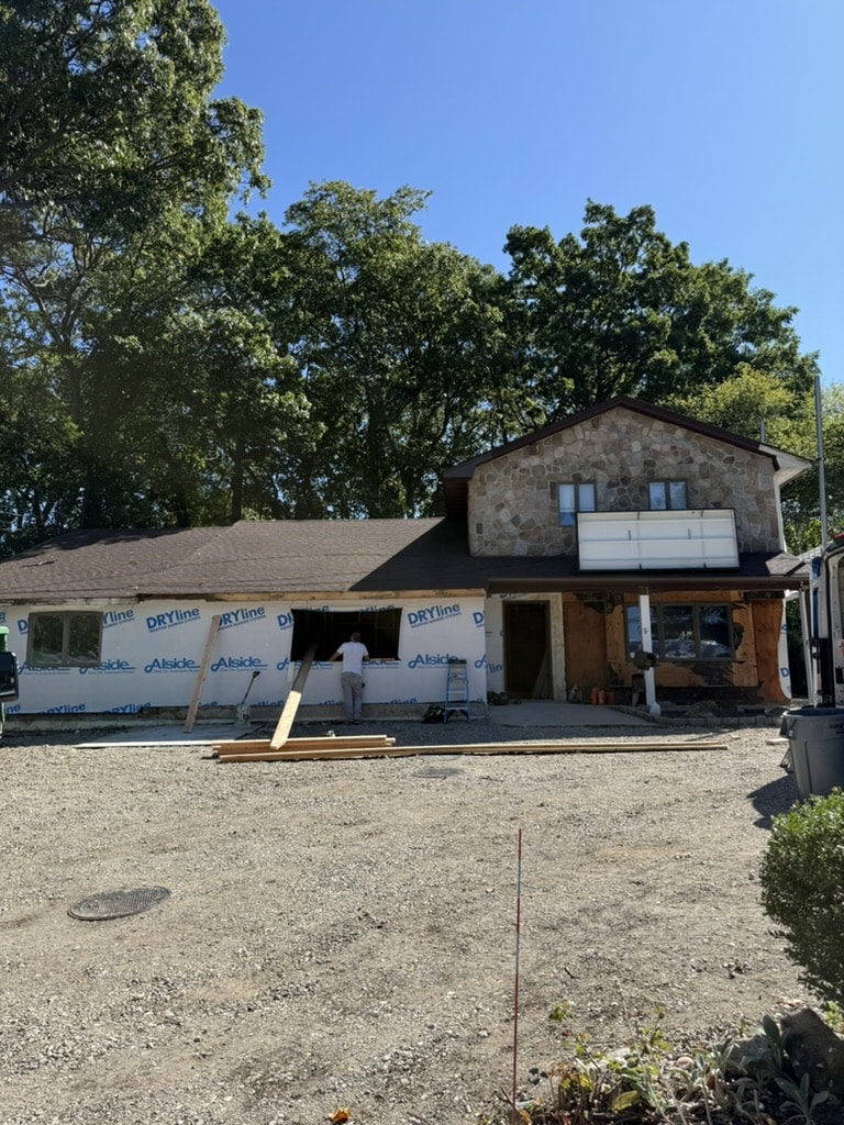 26611641 Cf42 4c00 B09a E77615fbd98b 1 105 C